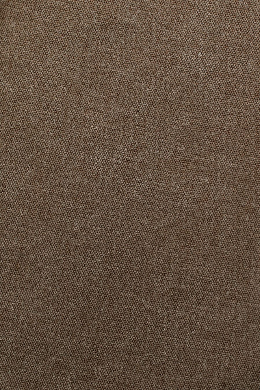 Gros plan du tissu brun en armure toile, texture serrée et légèrement chinée.