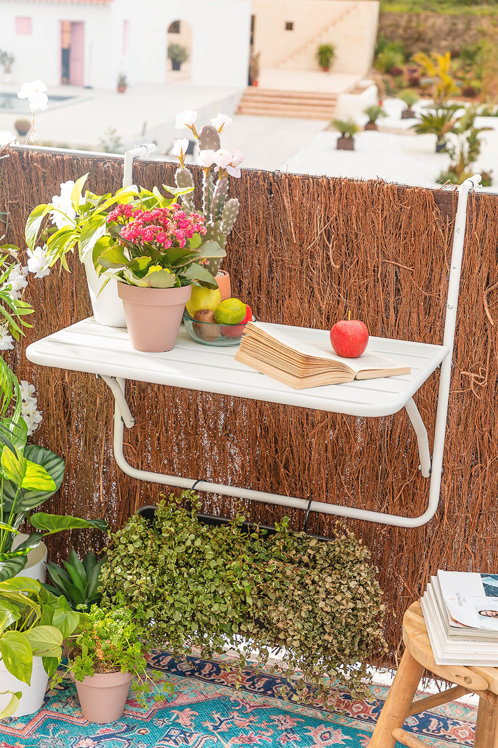 Rechteckiger hängender und klappbarer Gartentisch (70x45,5 cm) Janti