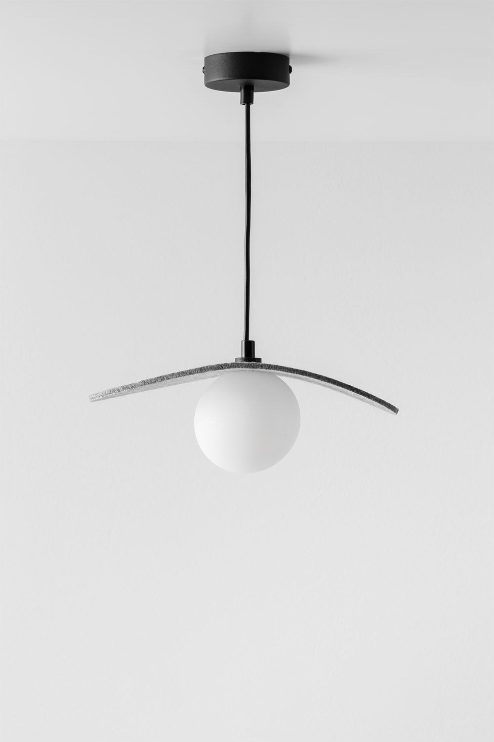 SKLUM Sarka Deckenleuchte Schwarz – Ø45 Cm, Eisen & Glas, Moderne Pendelleuchte Für Wohnzimmer, Küche, Flur