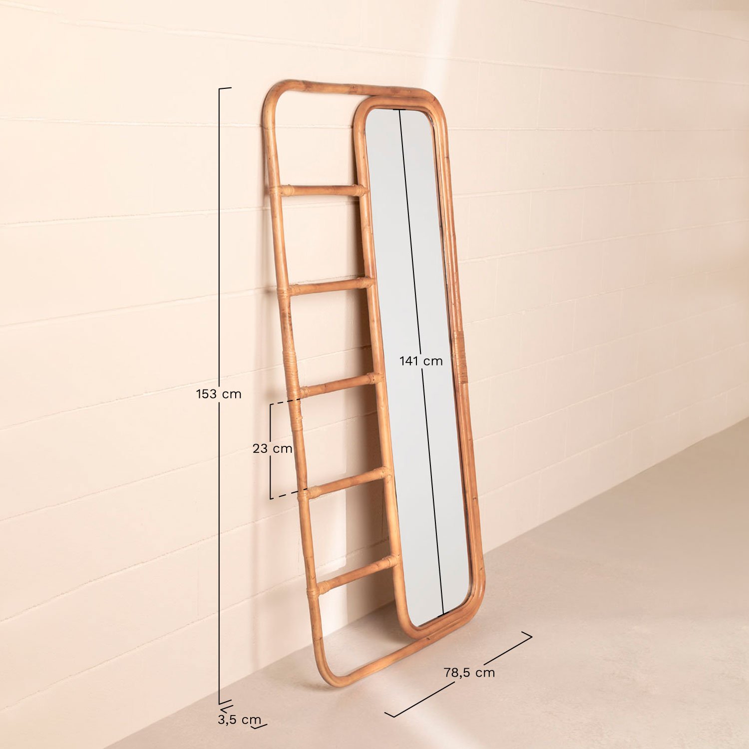 Rechteckiger Standspiegel aus Bambus mit Haken 153x78,5 cm Marcus, MAßE