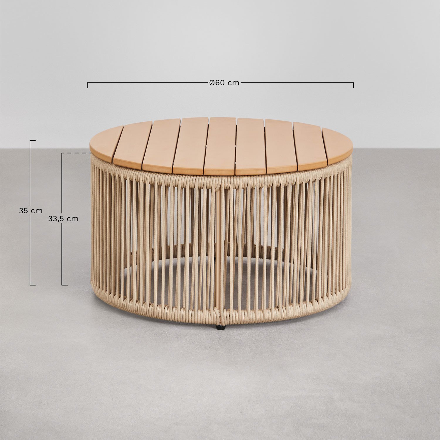 5-teiliges Wohnzimmer-Set mit 2-Sitzer-Sofa, 2 Sesseln und 2 Couchtischen Calipso, MAßE