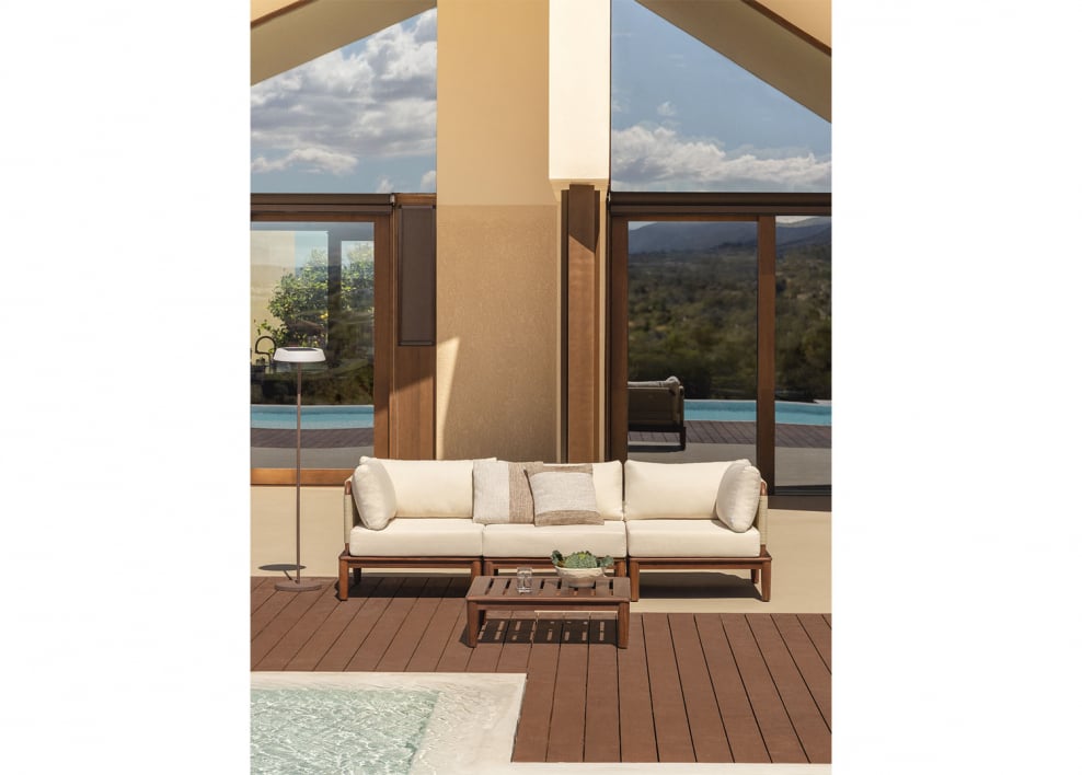 Garten-Set mit modularem 3-teiligen Sofa mit 2 Ecksesseln und Couchtisch aus Akazienholz Giulia