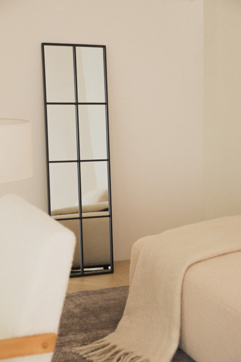 Rechteckiger Wandspiegel 40x130 cm aus Metall mit Fenster-Effekt Rania - Schwarz