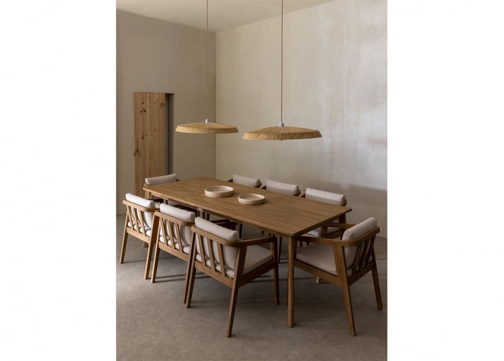 Rechteckiges Tischset 220x100 cm und 8 Esszimmerstühle aus Akazienholz Kaela