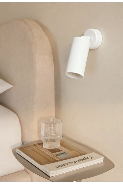 Wandlampe aus Aluminium Walid, richtungsweisend