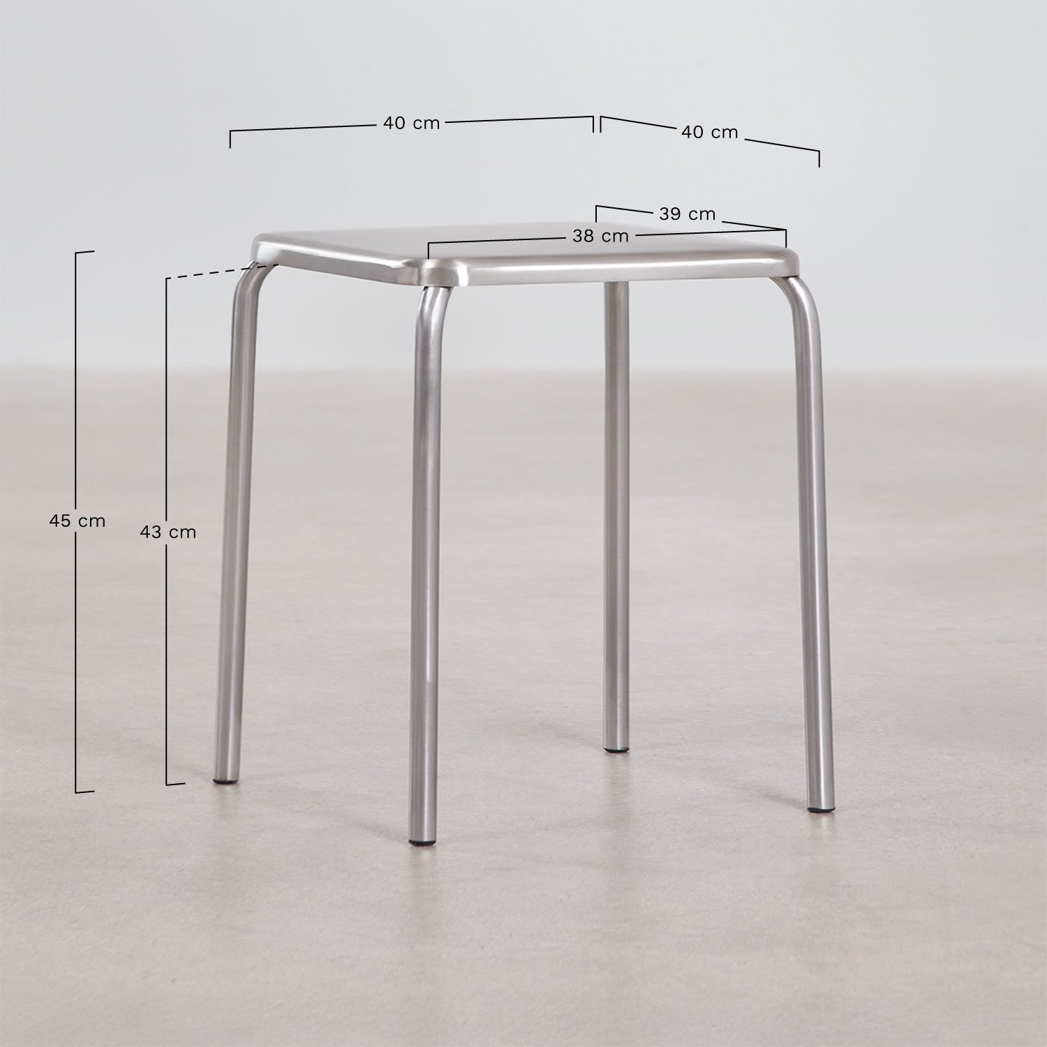 Pack mit 4 stapelbaren niedrigen Hockern 45 cm aus Edelstahl Narnial , MA&szlig;E