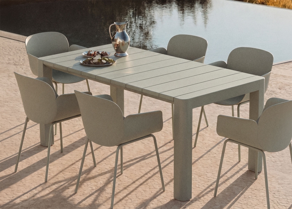 Set aus rechteckigem Tisch 180x100 cm Arnadine und 6 Gartenstühlen aus Polypropylen und Stahl Lynette