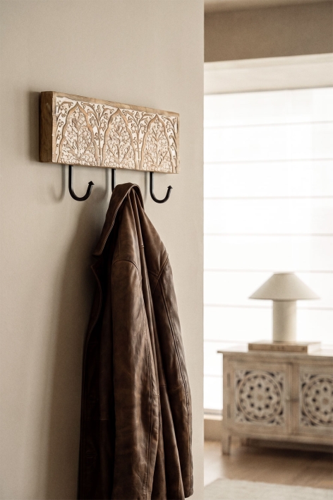 Wandgarderobe aus Mangoholz Tiala