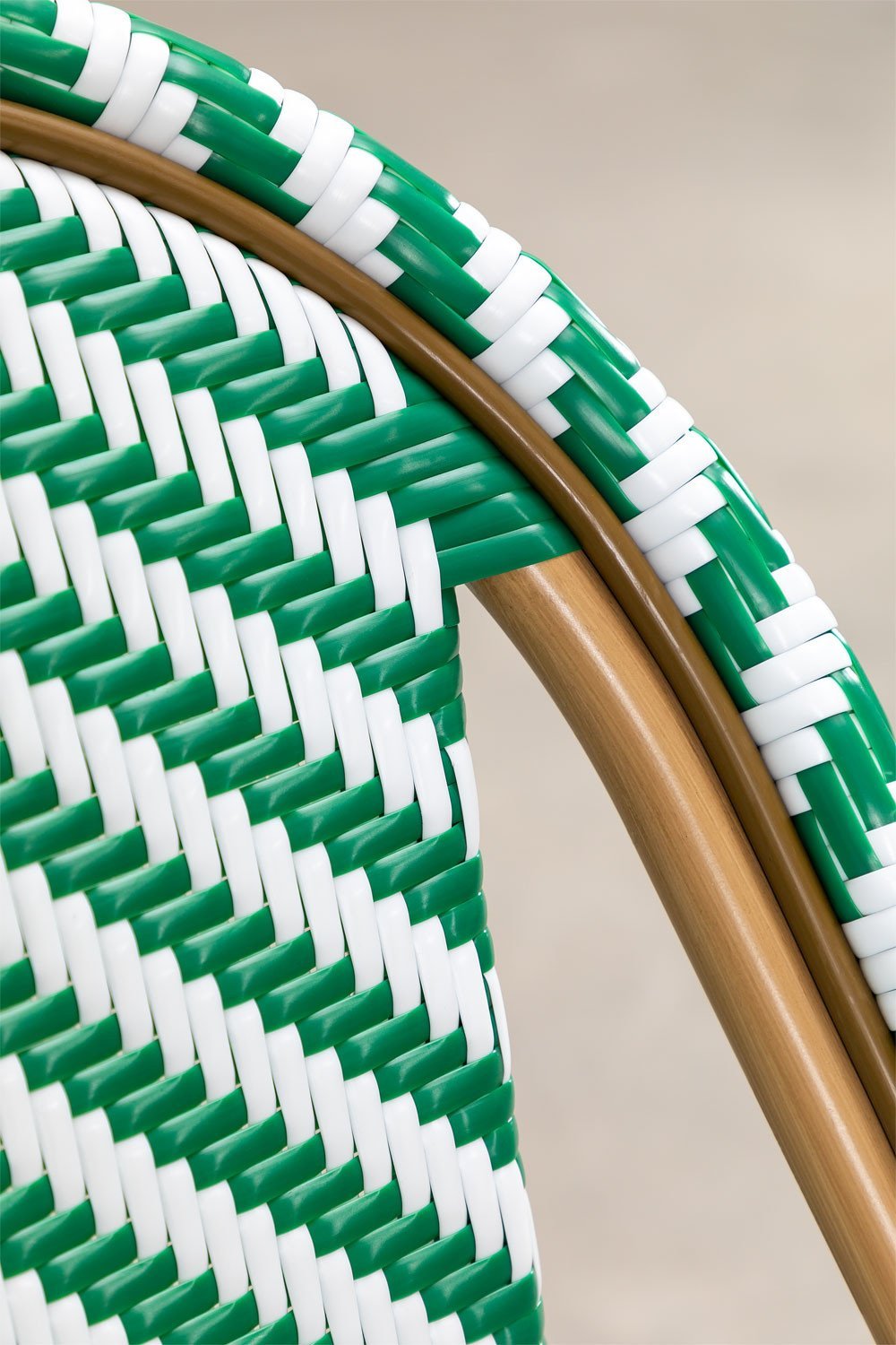 Stapelbarer Gartenstuhl aus synthetischem Rattan Kalian Bistro, Galeriebild 5