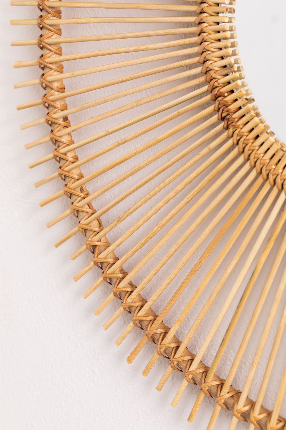 Runder Wandspiegel aus Rattan Biok, Galeriebild 3