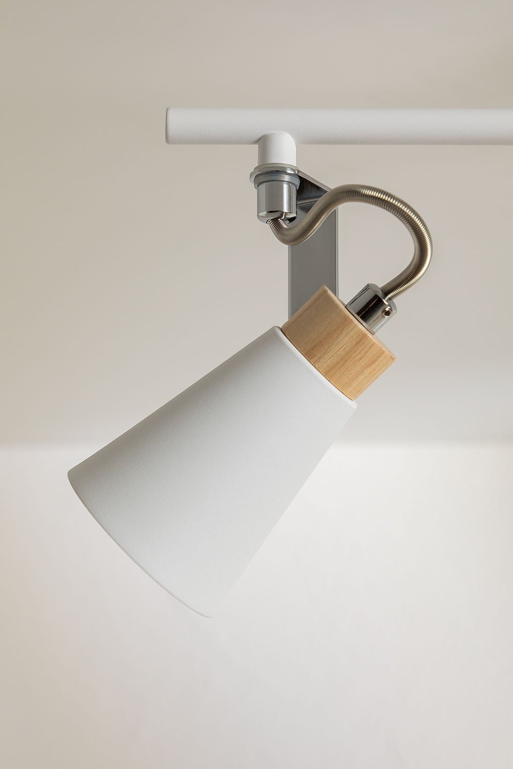 Deckenleuchte aus Stahl, richtbar Anteia, Galeriebild 3