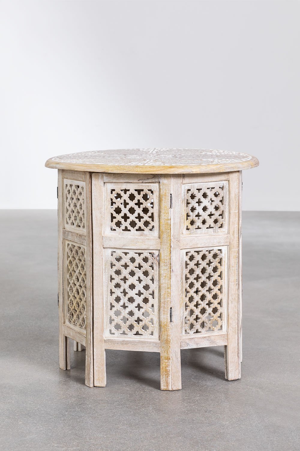 Klappbarer runder Beistelltisch Ø55 cm aus Kasira-Mangoholz, Galeriebild 3