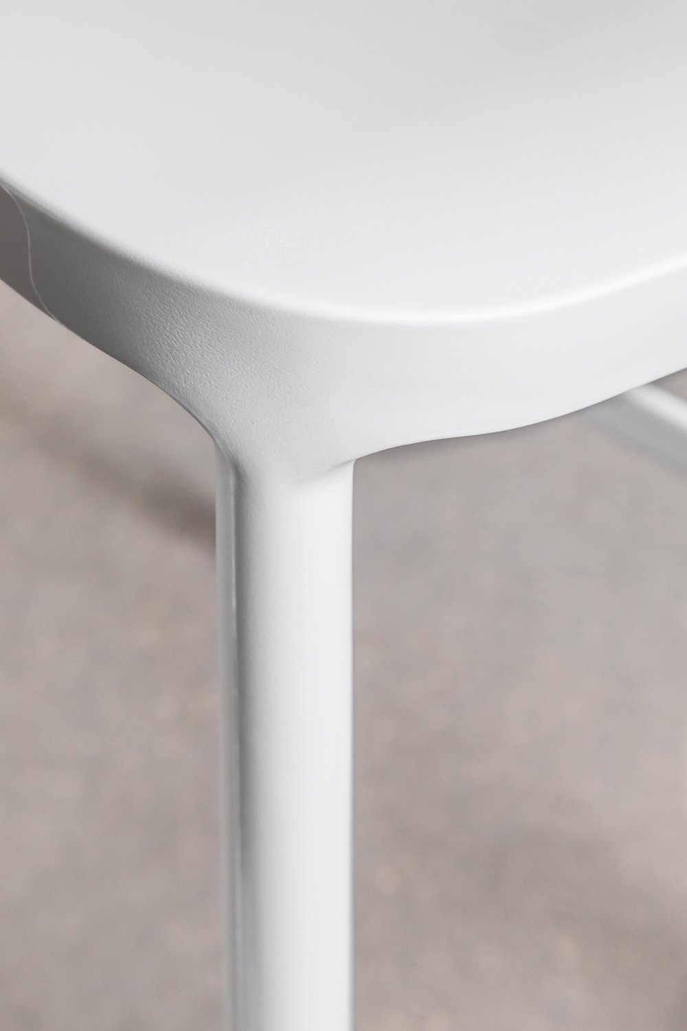 Barhocker 65 cm stapelbar aus weißem Polypropylen Otax, Galeriebild 6