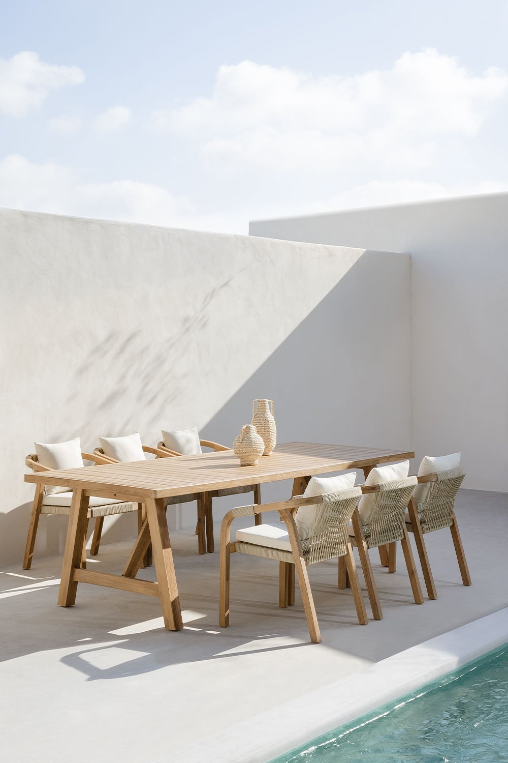 Rechteckiger Gartentisch aus Akazienholz (260x100 cm) Dubai, Galeriebild 1