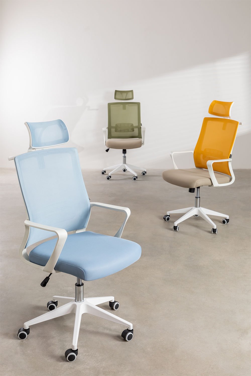 Bürostuhl mit Rollen und Armlehnen aus Polypropylen Teill Colors, Galeriebild 11