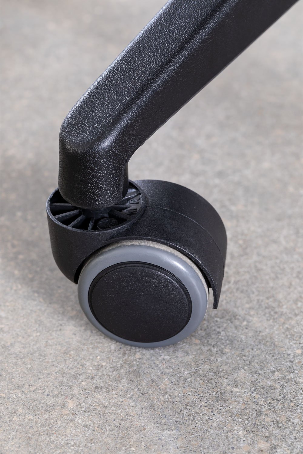 Bürostuhl mit Rollen und Kopfstütze aus Polypropylen Teill Black, Galeriebild 8