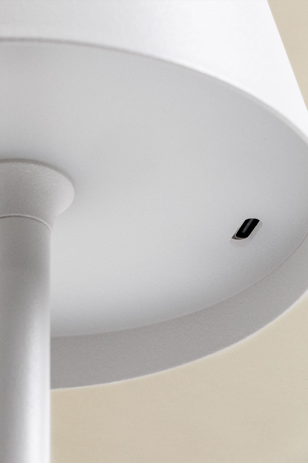 Kabellose LED-Tischlampe aus Eisen Bolvir, Galeriebild 5