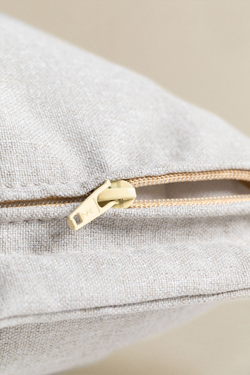 Quadratisches Kissen (53x53 cm) Kata, Galeriebild 5