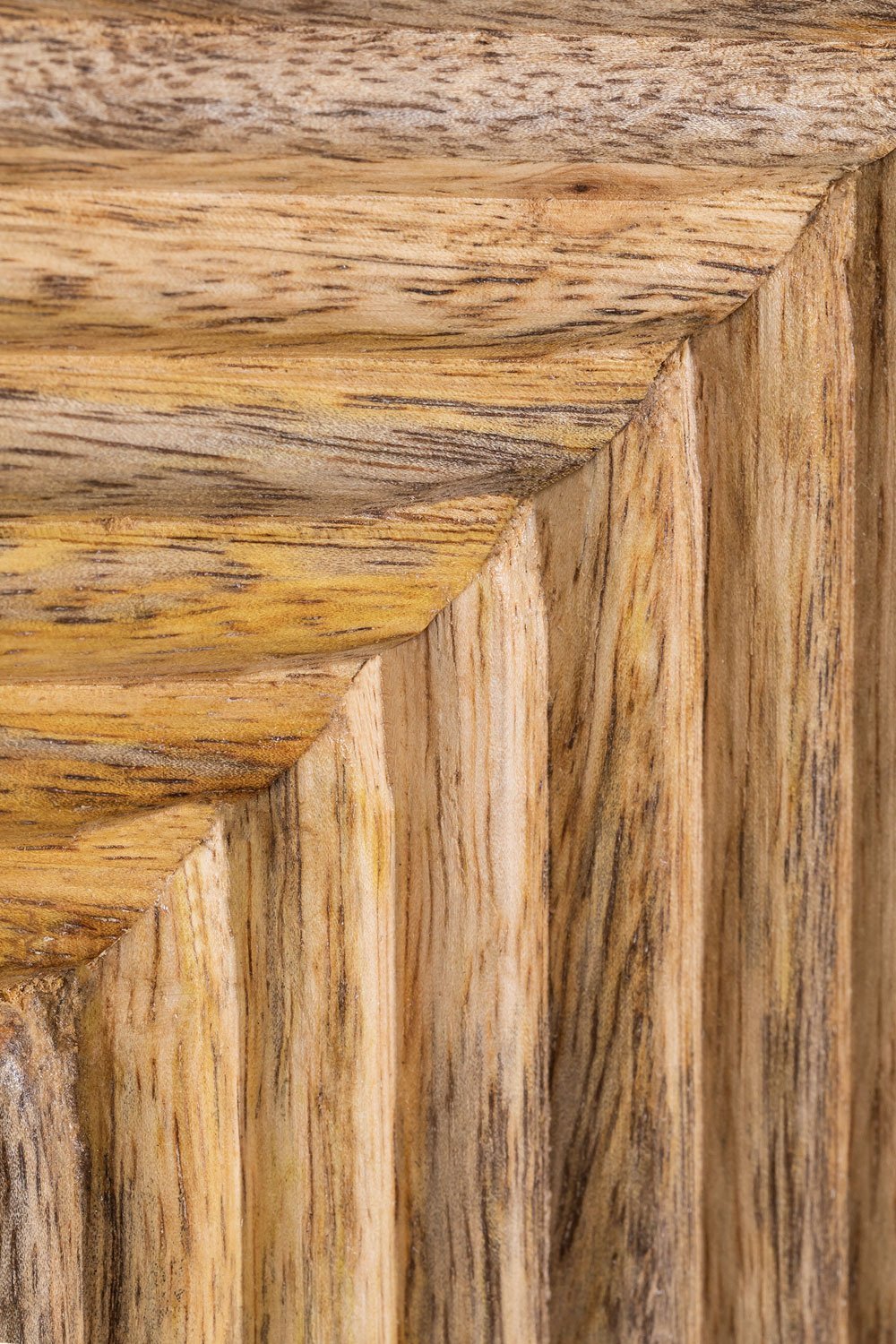 Hohes Sideboard aus Mangoholz von Baty Design          , Galeriebild 7