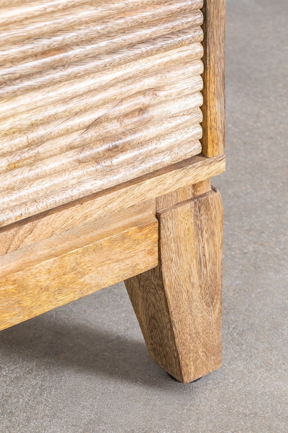 Kommode aus Mangoholz von Baty Design        , Galeriebild 5