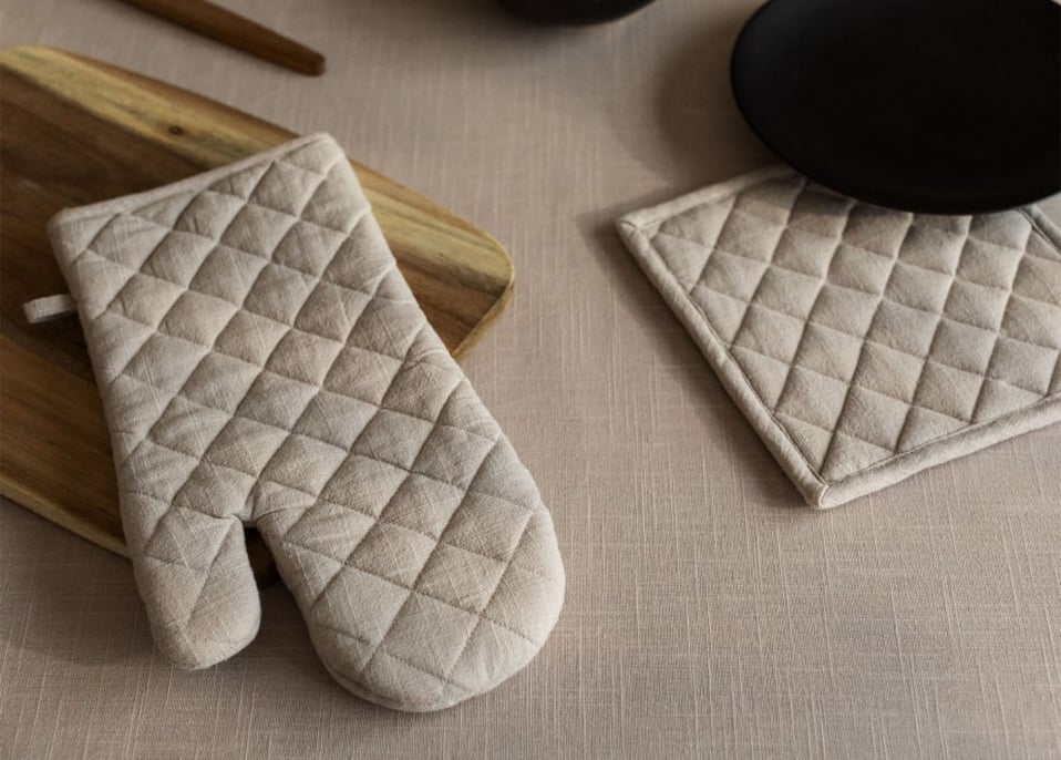 Set aus Ofenhandschuh und Tuch Nedeliya