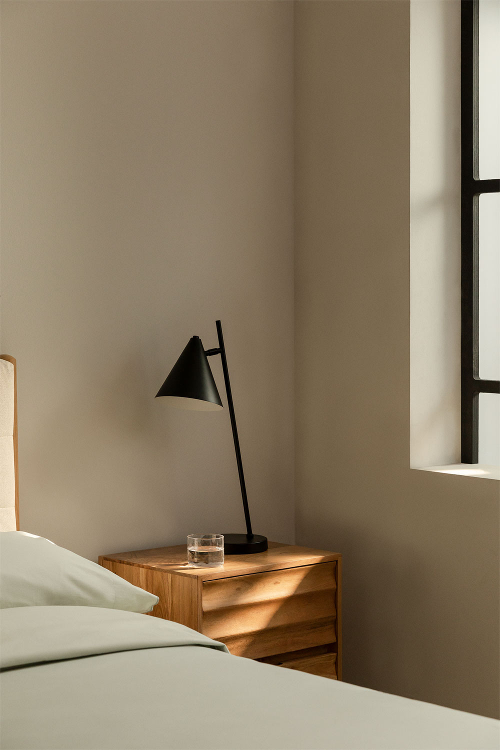 SKLUM Tischlampe Irune Aus Metall – Beige Tapioka, 38 Cm Hoch, Ø 35 Cm