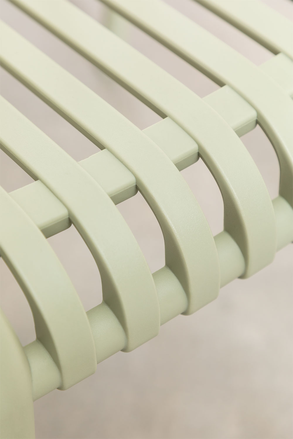 SKLUM Gartenstuhl Wendell - Leichter Kunststoffstuhl Mit Armlehnen - Grün - Wetterfest