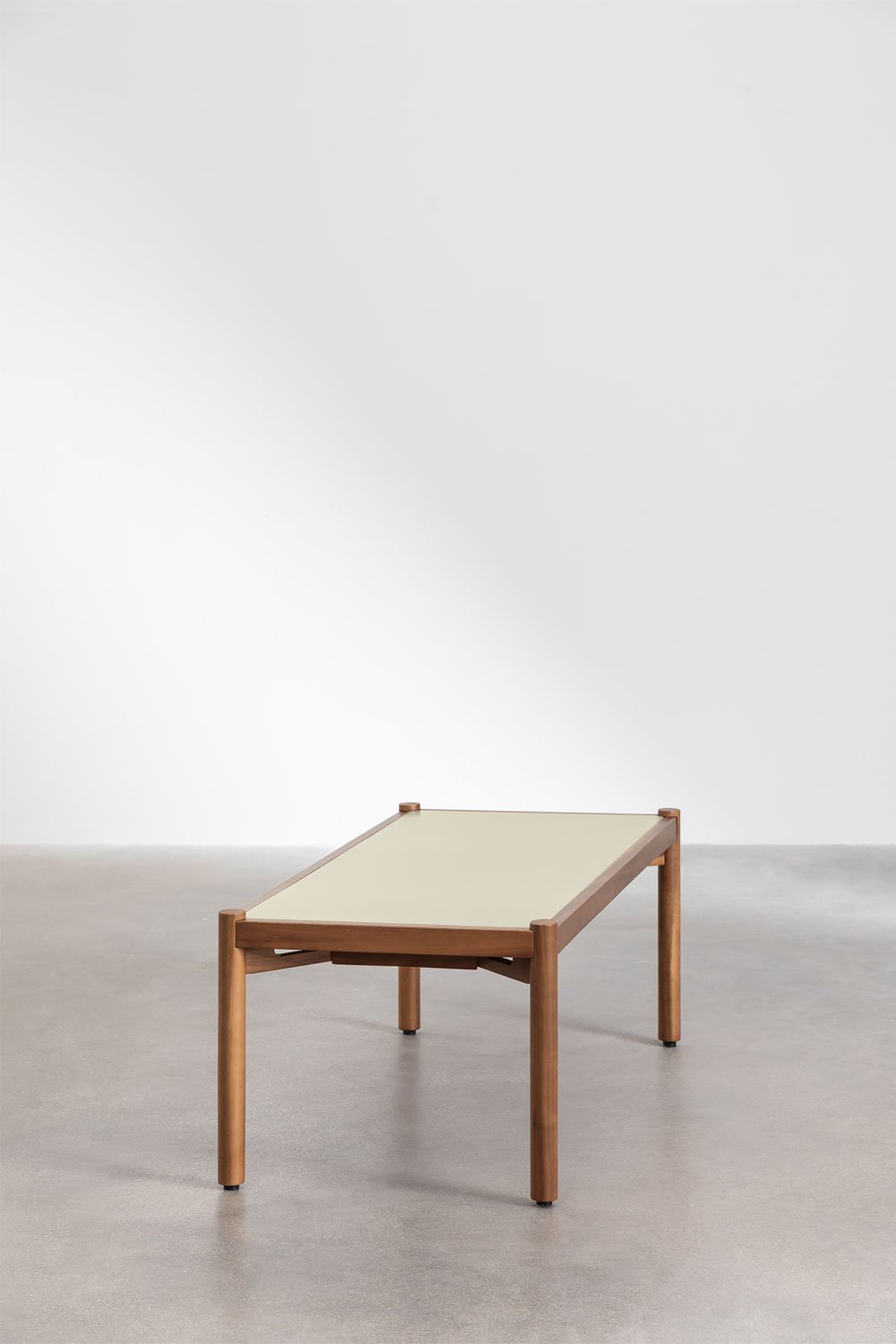 Gartencouchtisch aus Zement und Akazienholz Gamila, Galeriebild 2