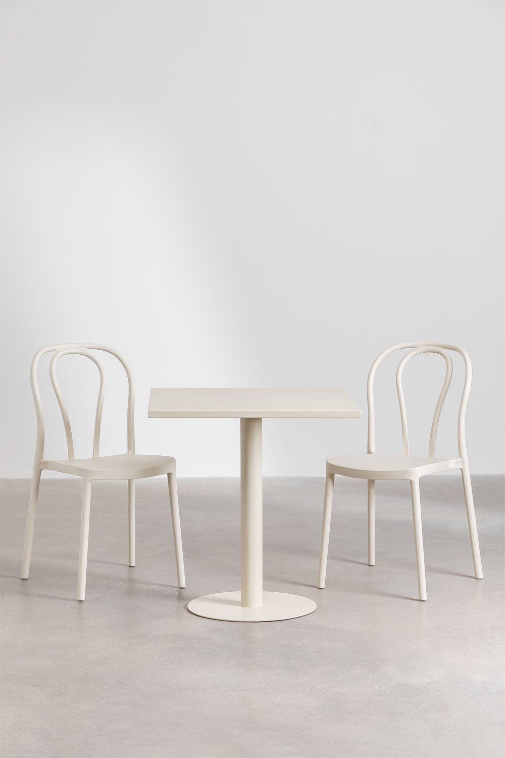 Outdoor-Set mit quadratischem Tisch 70 x 70 cm und 2 Stühle Mizzi , Galeriebild 1