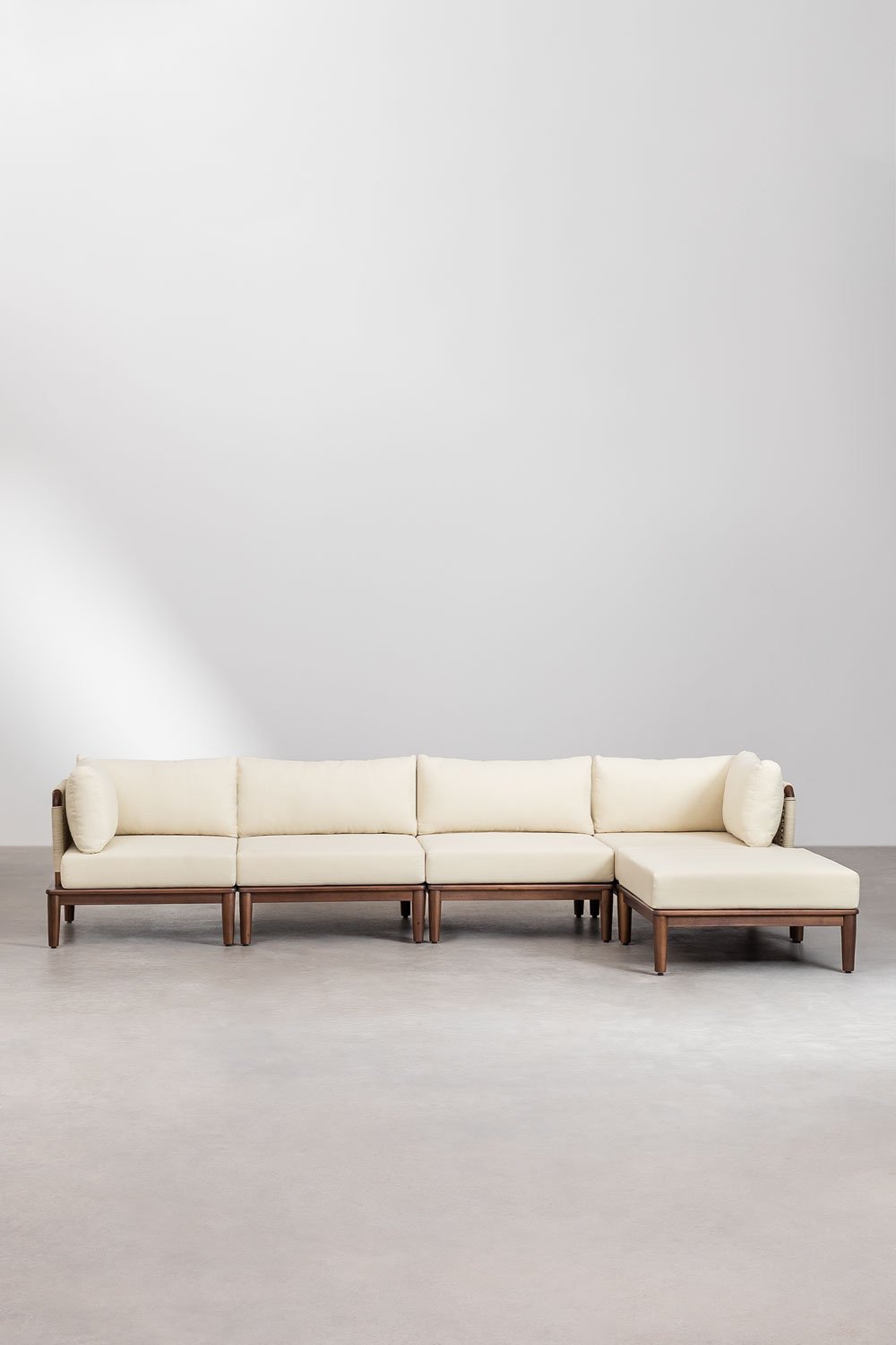 4-teiliges modulares Gartensofa mit 2 Ecksesseln und Puff aus Akazienholz Giulia, Galeriebild 2