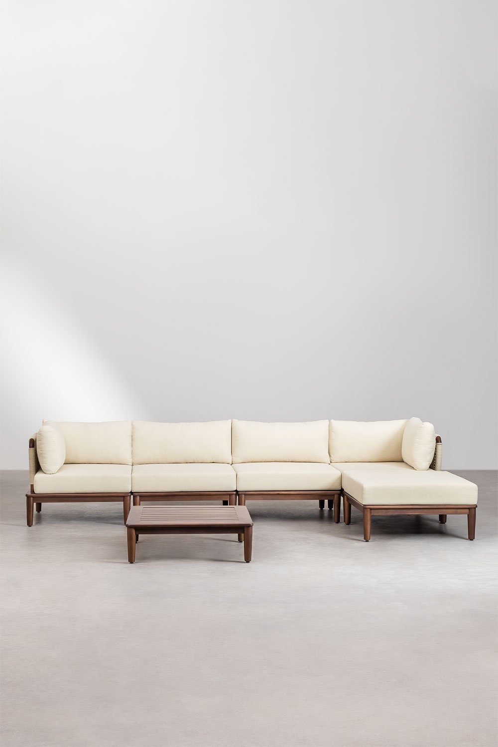 4-teiliges modulares Gartensofa mit 2 Ecksesseln, Couchtisch und Puff aus Akazienholz Giulia, Galeriebild 2