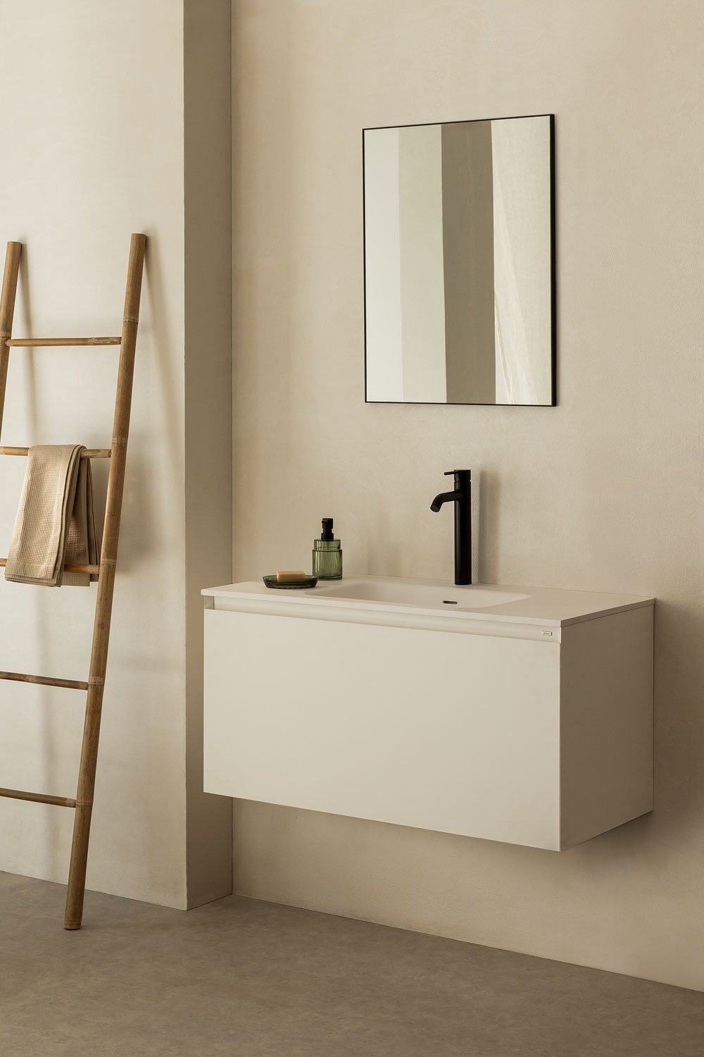 Hängende Badezimmermöbel aus Holz mit integriertem Waschbecken Macrae, Galeriebild 1