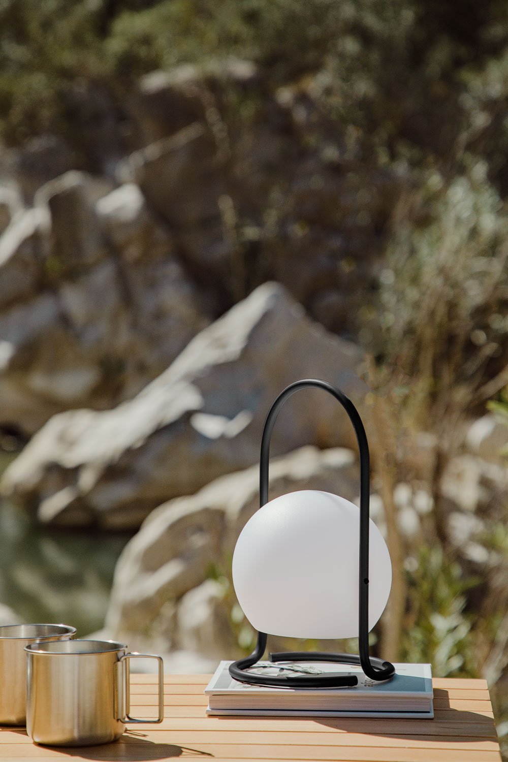 Kabellose Outdoor LED-Tischlampe Balum, Galeriebild 1