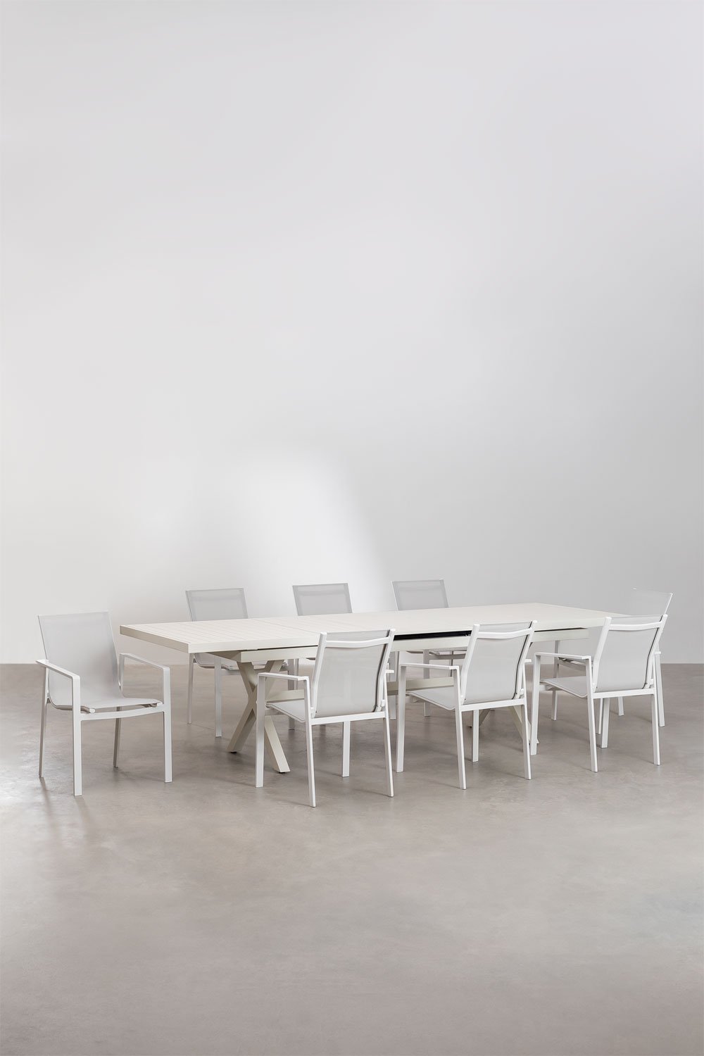 Set aus ausziehbarem rechteckigem Aluminium-Gartentisch (240–300 x 100 cm) Karena und 8 Eika-Gartenstühlen, Galeriebild 1