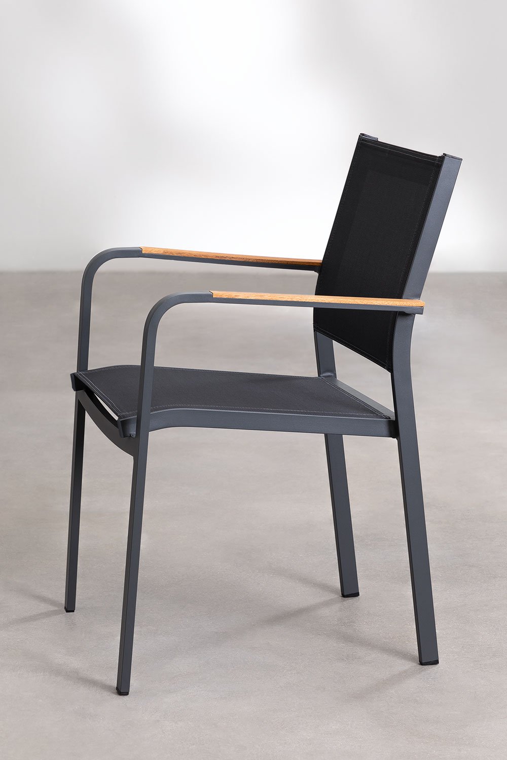 Set aus rechteckigem Tisch 180x240-100 cm ausziehbar Starmi und 6 stapelbare Gartenstühle aus Aluminium Archer, Galeriebild 7