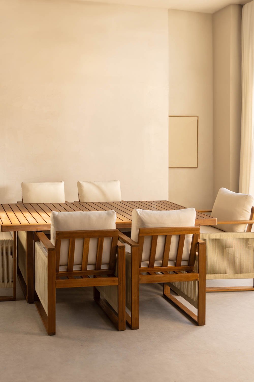 Rechteckiges Tischset (200 x 100 cm) und 6 Esszimmerstühle mit Armlehnen aus Akazienholz Nayely, Galeriebild 1