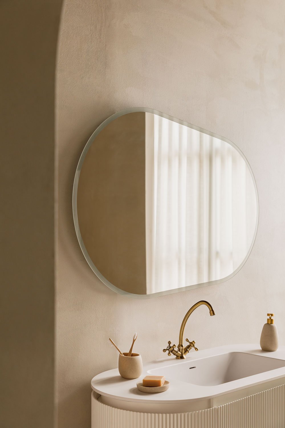 Meunier Ovaler Badezimmerspiegel mit LED-Licht, Galeriebild 1