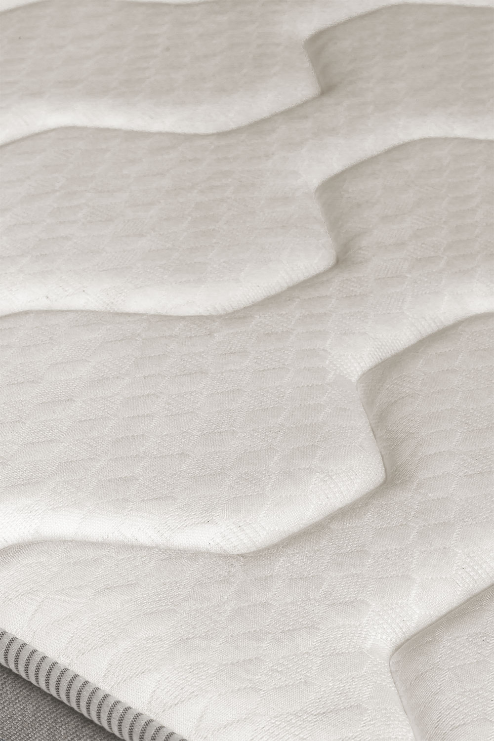Nalui Baby-Matratze 140x70 Cm – Viskoelastischer HR Adapt Foam, Hypoallergen, Milbendicht, Oeko-Tex® Zertifiziert