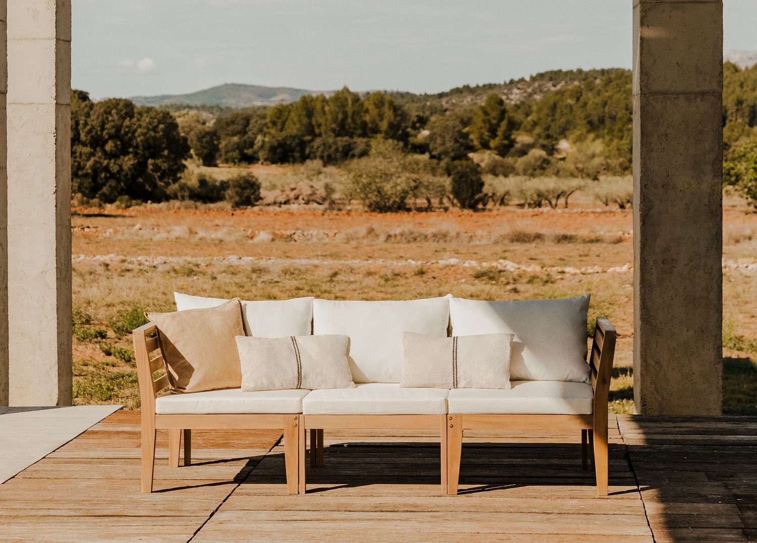 Filips 3-teiliges modulares Gartensofa mit Armlehnen aus Akazienholz                 , Galeriebild 7