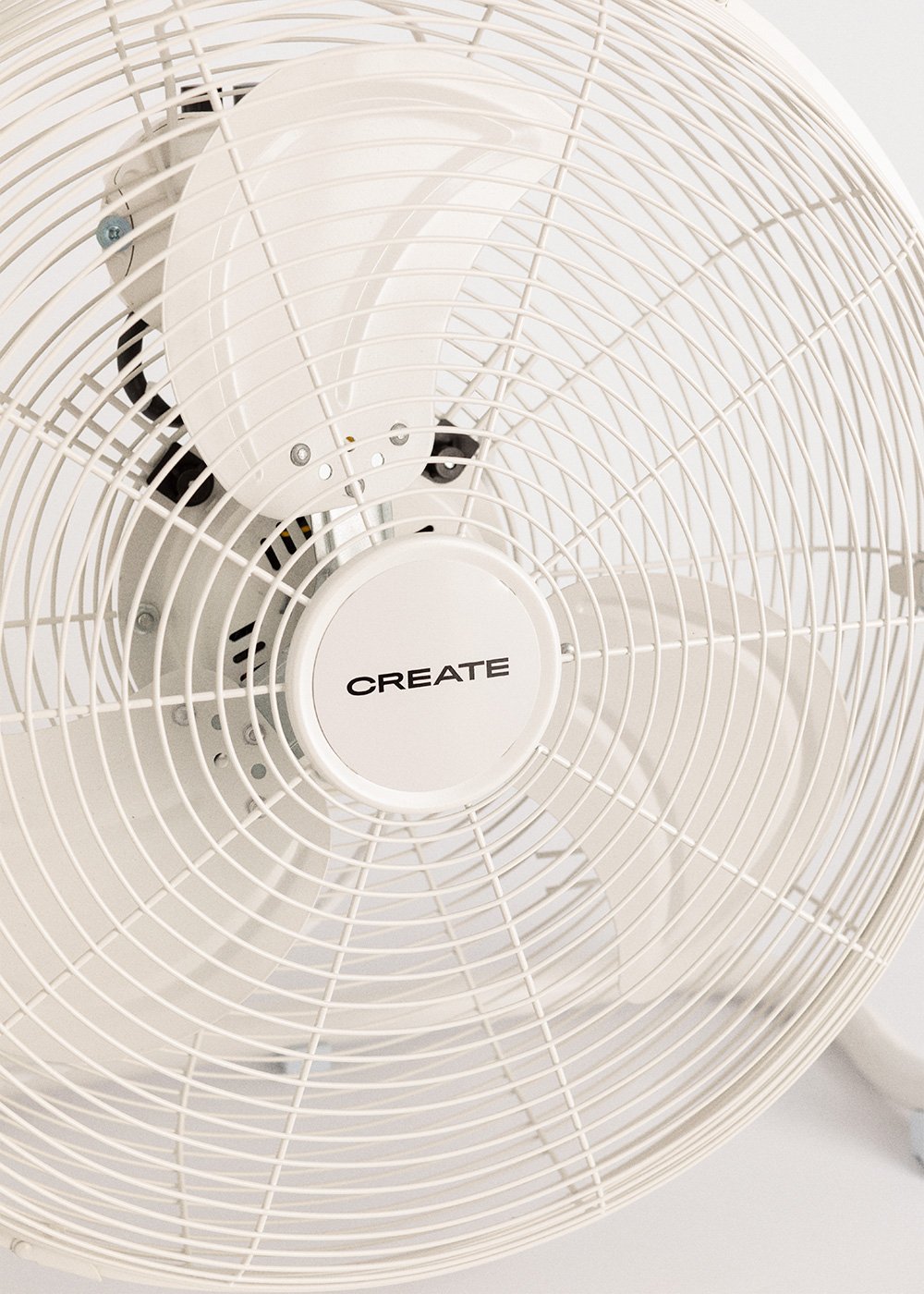 CREATE - AIR FLOOR RETRO - Industrieller Bodenventilator, Galeriebild 7