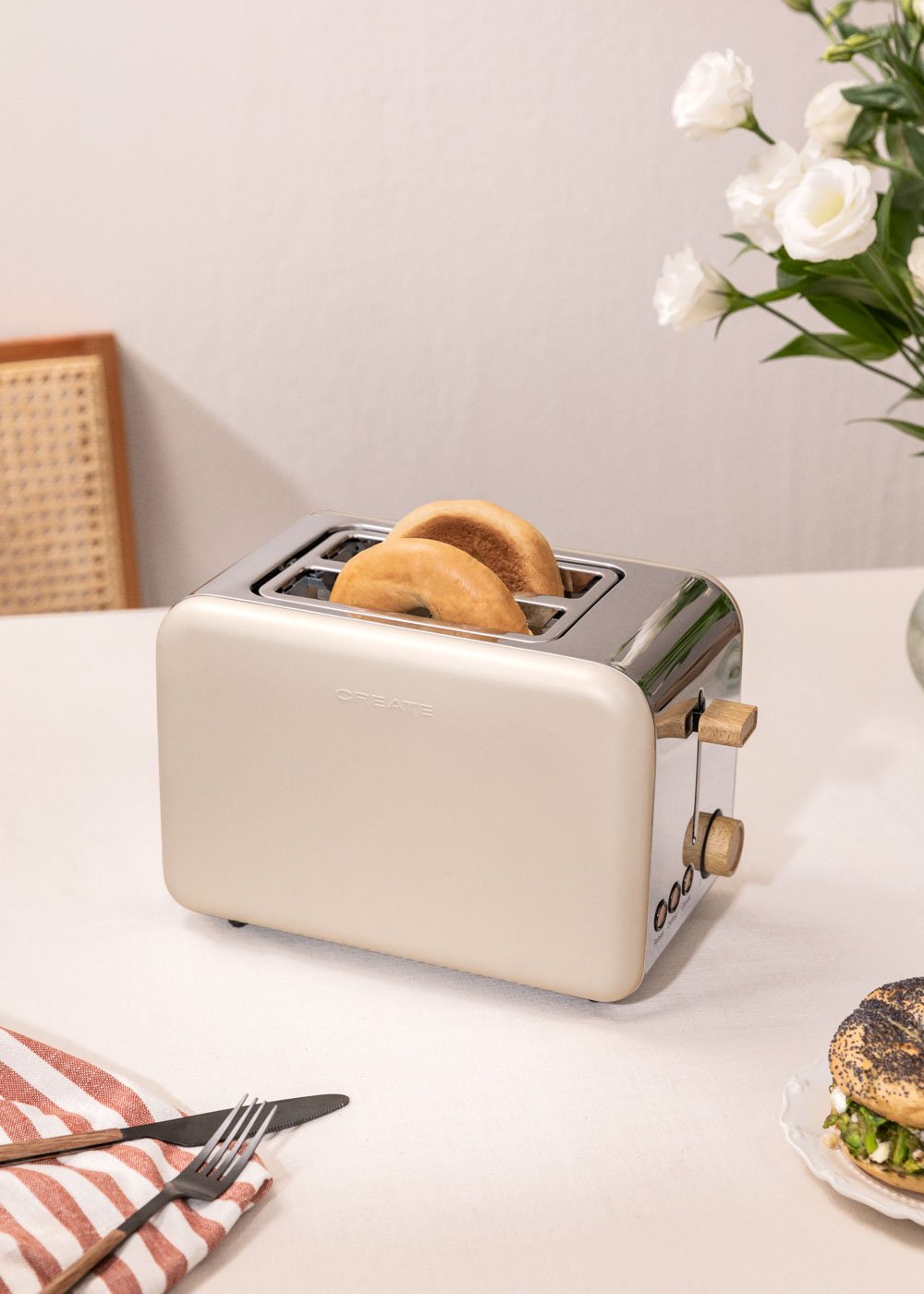 CREATE - TOAST RETRO - Toaster für breite Scheiben, Galeriebild 1