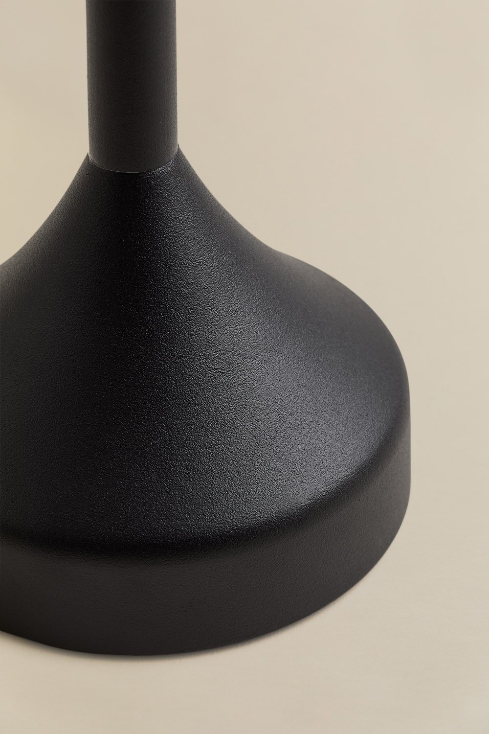 Uveron Design Aluminium-LED-Leuchte für den Außenbereich, Galeriebild 5