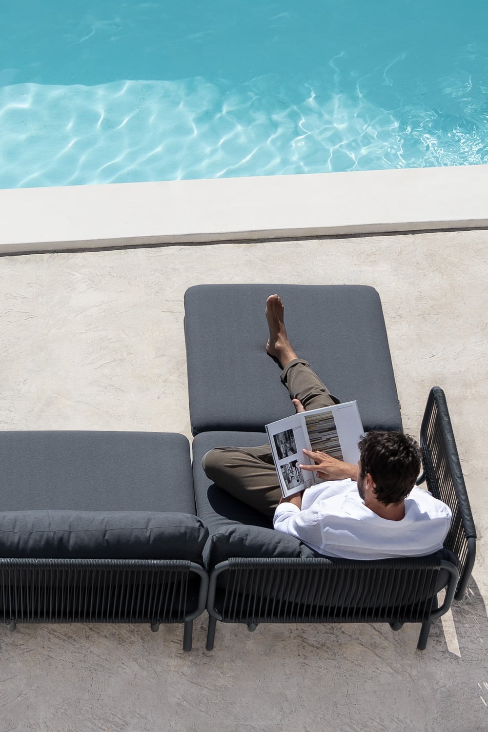 Modulares 2-teiliges Gartensofa mit 2 Ecksesseln und Hocker Roubly, Galeriebild 1
