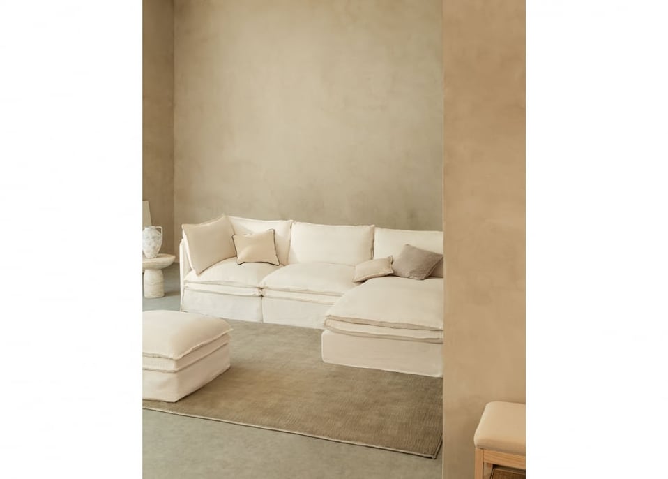 Dreiteiliges modulares Chaiselongue-Sofa und Pouf „Grace“ aus Leinen und Baumwolle