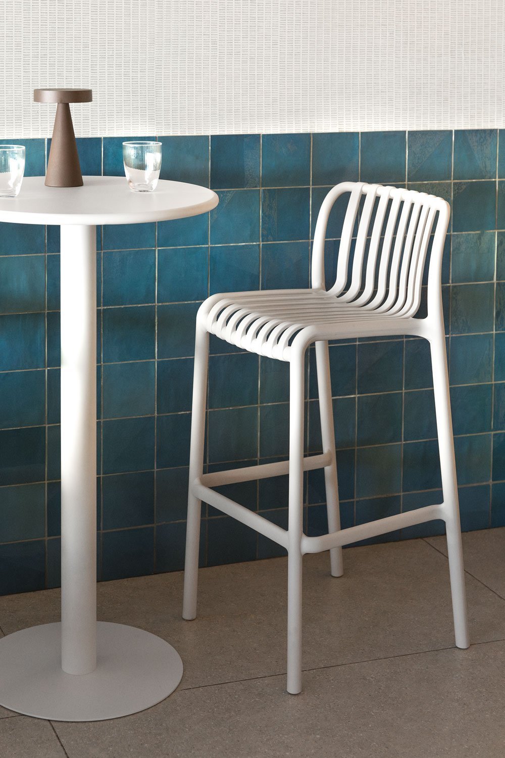 4er-Pack Barhocker 75 cm stapelbar aus beigem Polypropylen Tapioka Wendell, Galeriebild 1