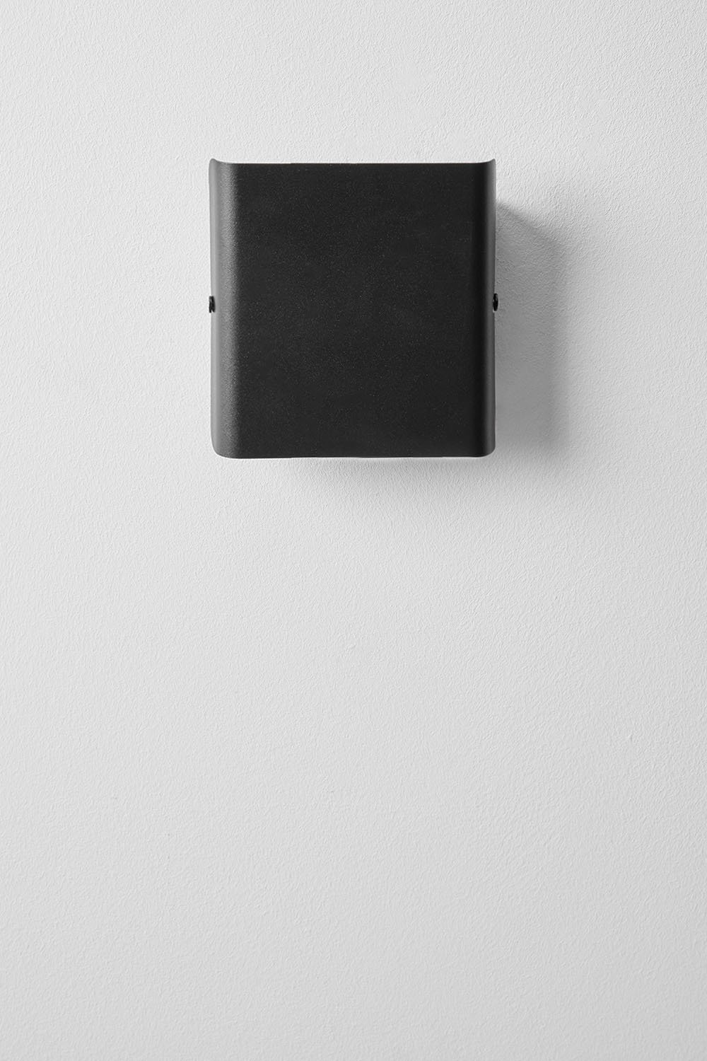 LED-Außenwandleuchte aus Aluminium und Edelstahl Nirela, Galeriebild 3