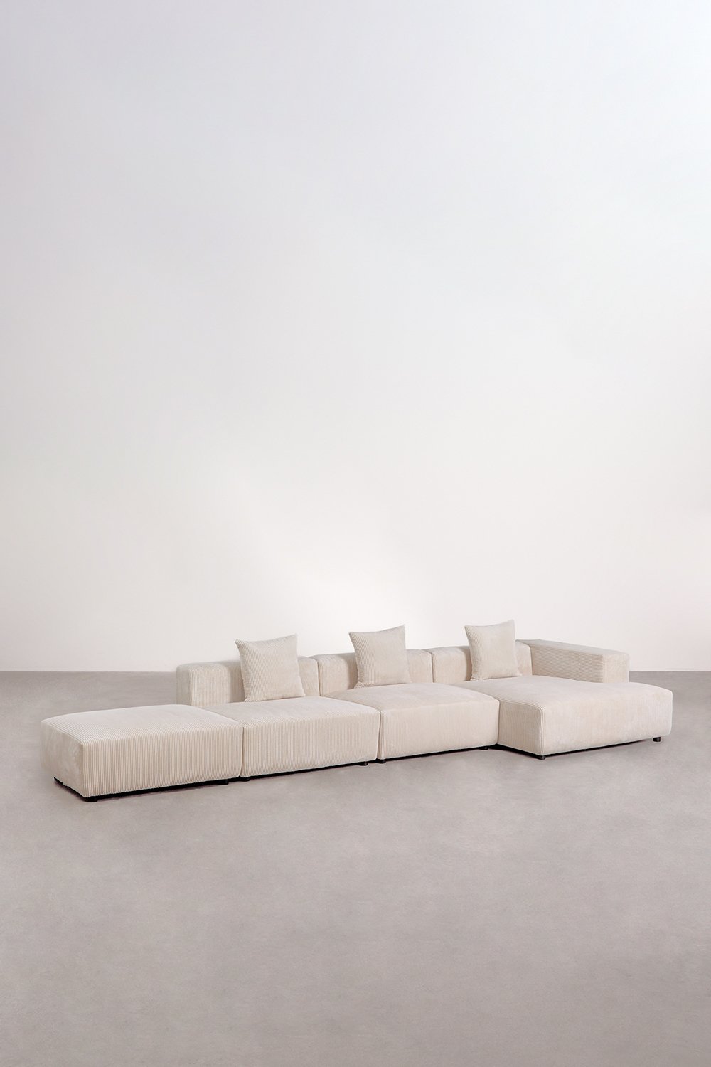 3-teiliges modulares Chaiselongue-Sofa in der rechten Ecke mit Pouf (↔︎450 cm) Bruna, Galeriebild 1