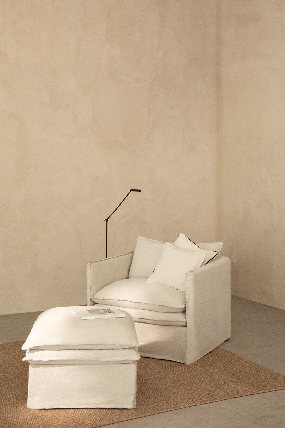 Grace-Lounge-Set aus Leinen und Baumwolle mit Sessel und Puff, Galeriebild 1