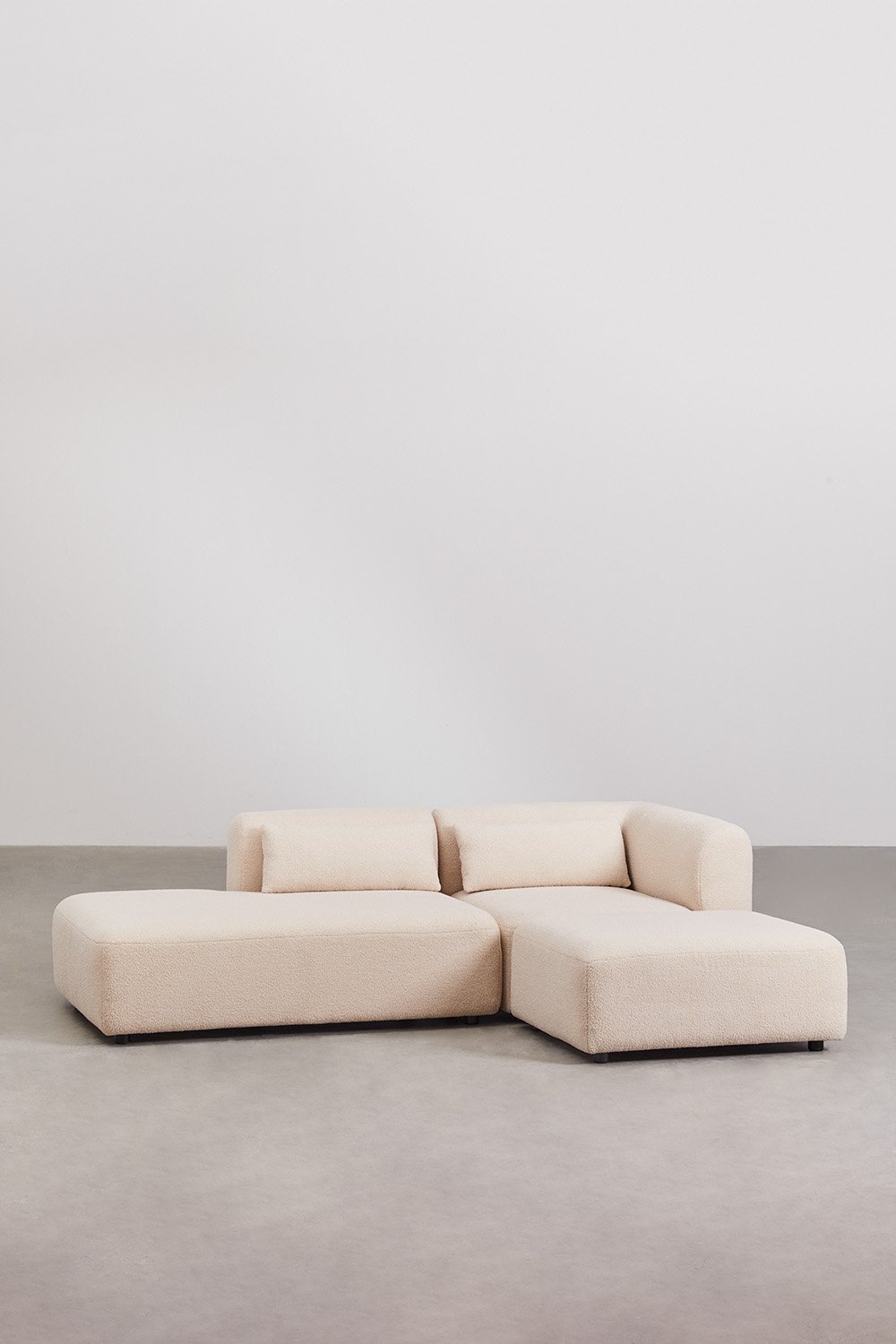 Zweiteiliges modulares Ecksofa mit Chaiselongue links und Fogler-Hocker, Galeriebild 1