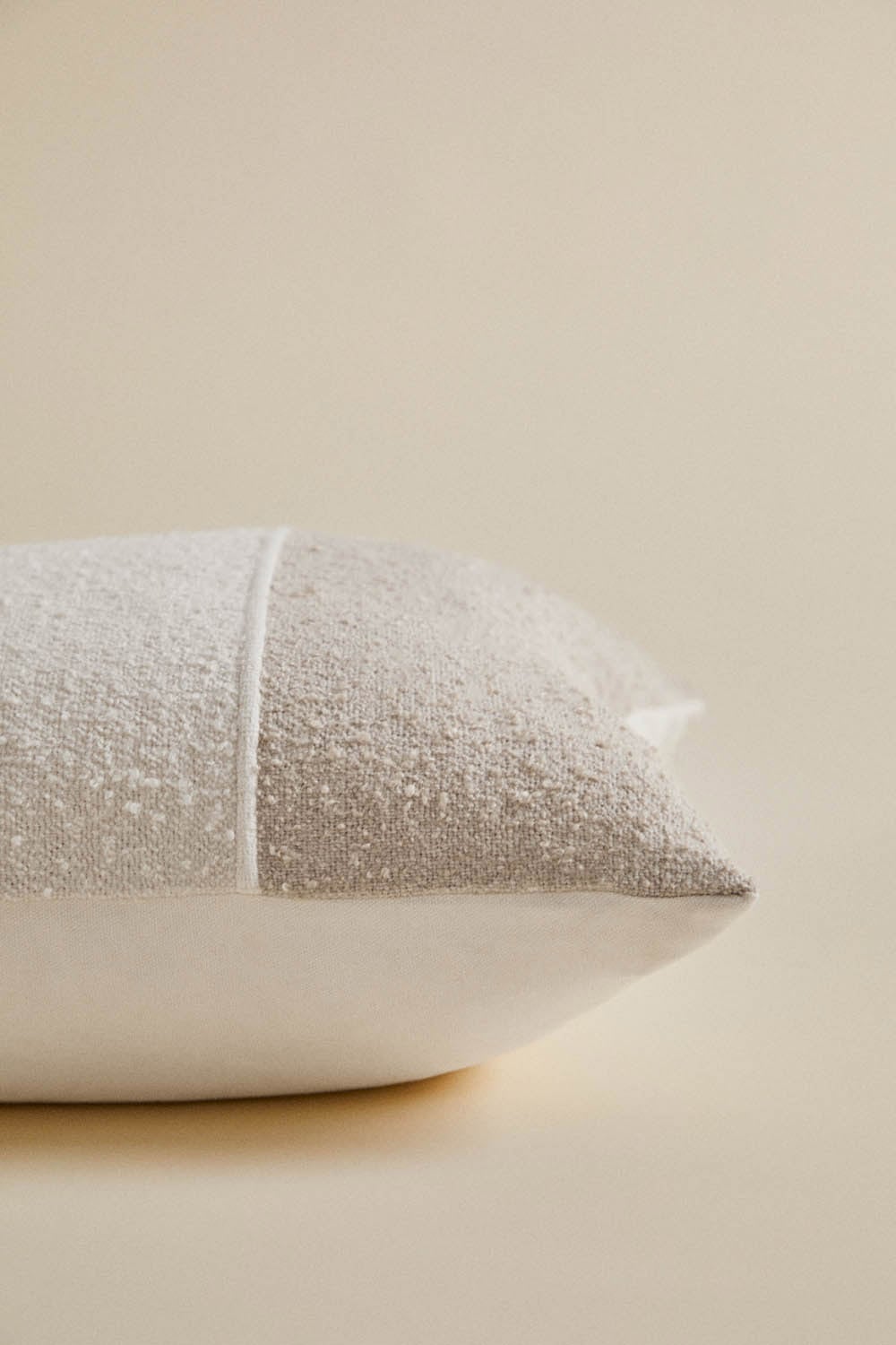 Quadratisches Kissen 45x45 cm aus Baumwolle Louisa, Galeriebild 4